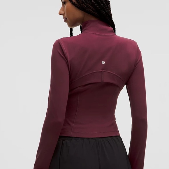 Define Cropped Jacket *Nulu™ Garnet - Picture 4 of 9